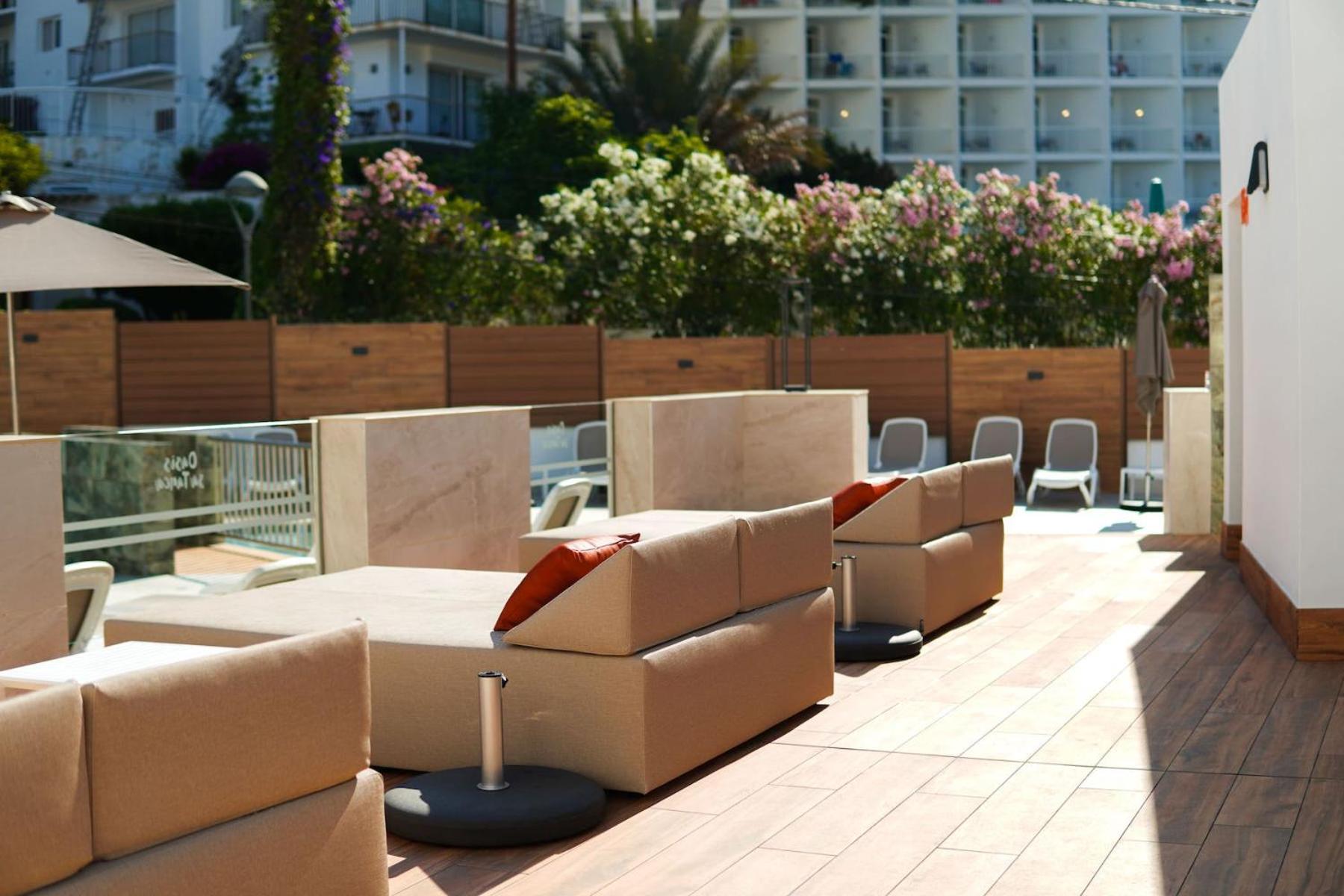 Typic Oasis Sa Tanca Apartment Cala Llonga  Bagian luar foto