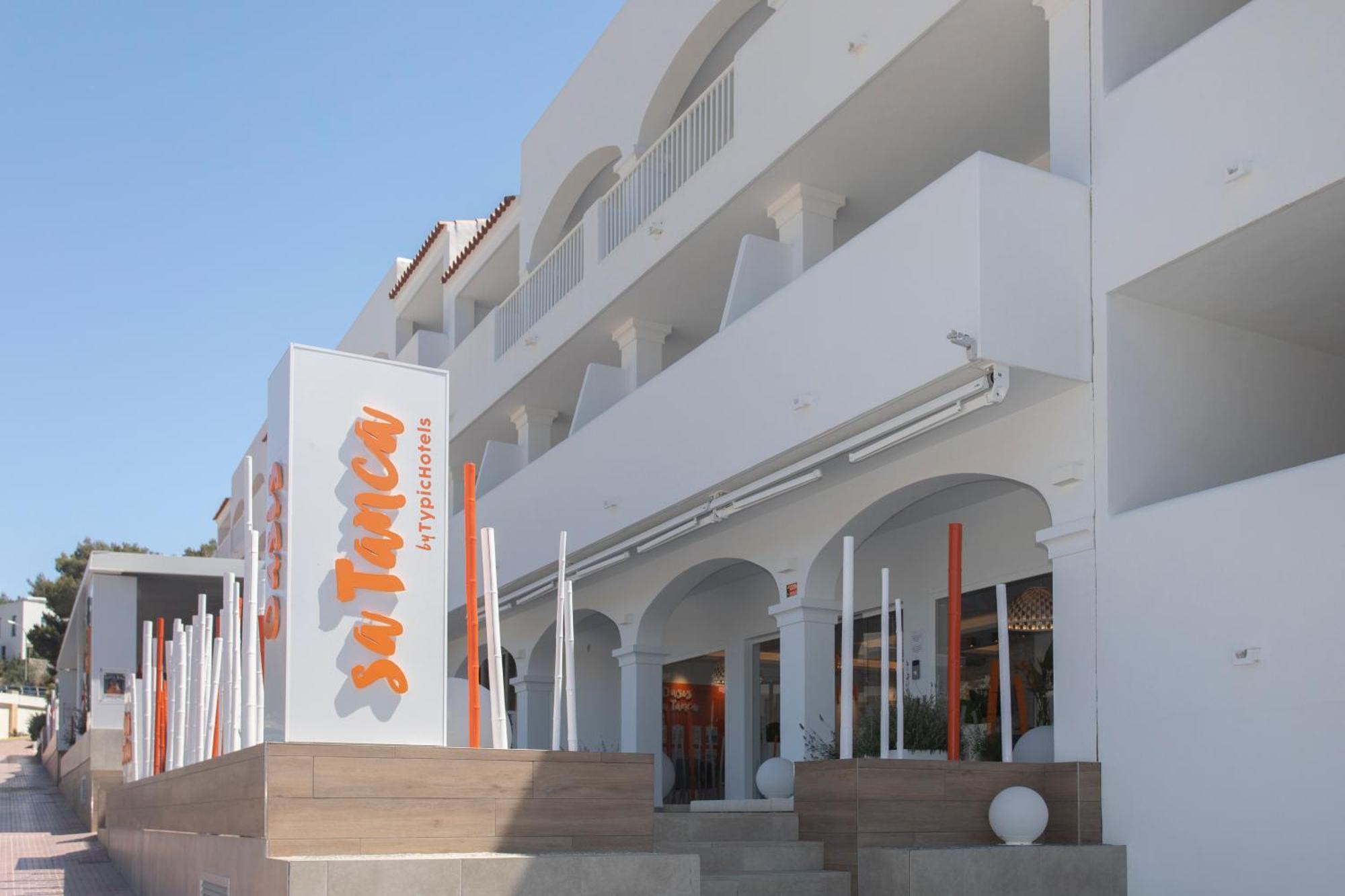 Typic Oasis Sa Tanca Apartment Cala Llonga  Bagian luar foto