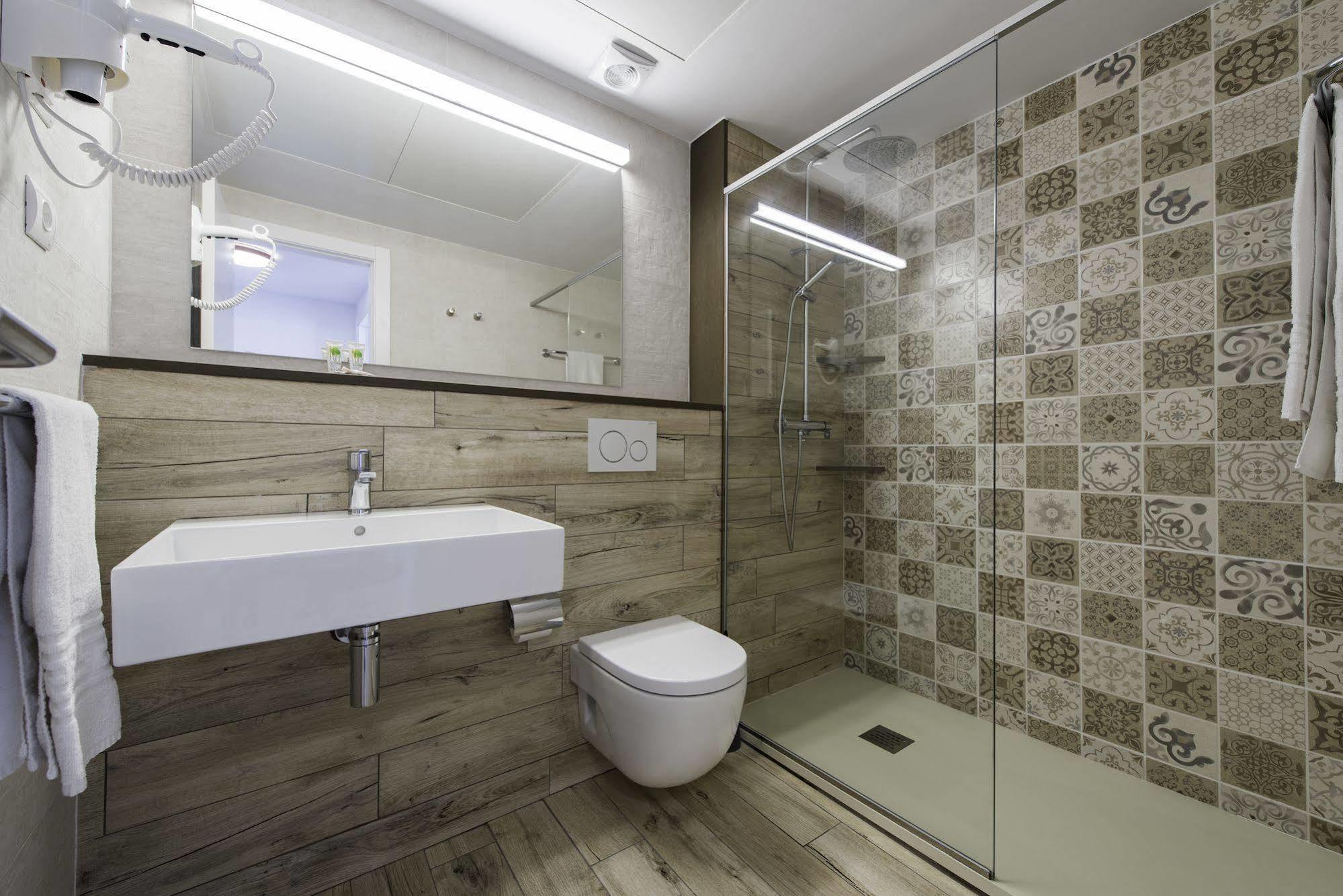 Typic Oasis Sa Tanca Apartment Cala Llonga  Bagian luar foto