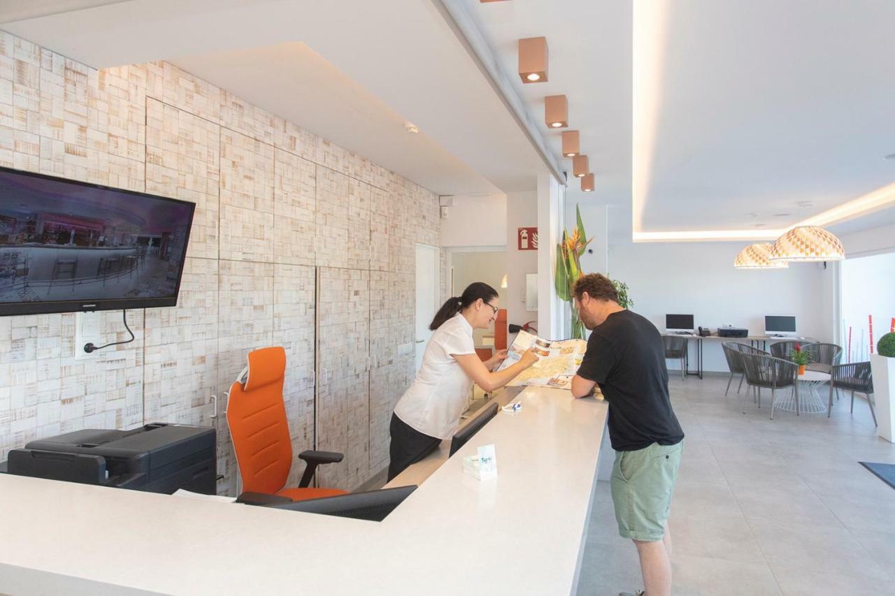 Typic Oasis Sa Tanca Apartment Cala Llonga  Bagian luar foto